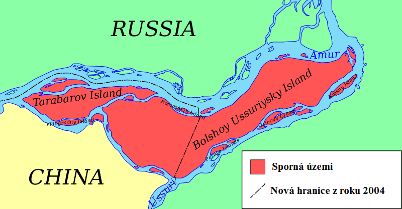 Jak uvádí V. Liščák (2002) po vítězství komunistů na pevninské Číně v roce 1949 vznikla Čínská lidová republika, která přijala marxistickou ideologii a navázala spolupráci se sovětským Ruskem.