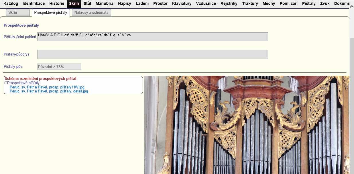 K listování fotografiemi slouží okno Rozmístění prospektových píšťal fungující obdobně jako dokumentační panel na záložce historie s výjimkou