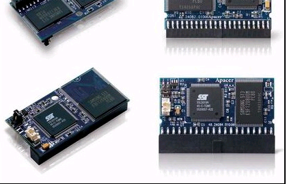 ATA DM (ATA Disk Module) speciálně navržené moduly pamětí flash, které je možné