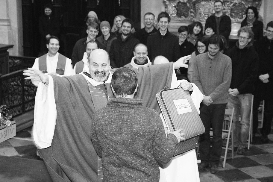 Tomáši Halíkovi k získání tak významného ocenění, jakým je nobelovka mezi náboženskými oceněními, Templetonova cena. Je to opravdu čest pro celou naši farnost, ale i určitý závazek (o.