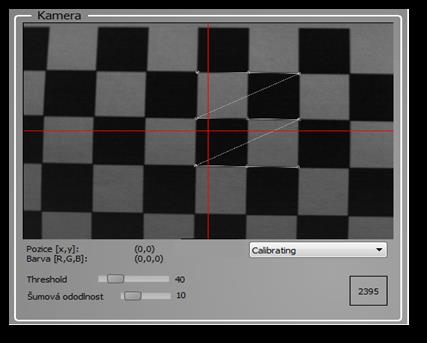 5. Kalibrace systému Před začátkem pouţívání systému je dobré provést kalibraci pomocí šachovnicového vzoru, viz Obr. 6 (vlevo), kde poličko odpovídá velikosti 10 mm.