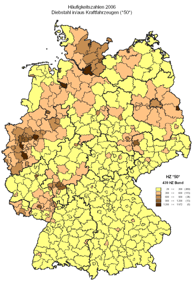 přitěžujících okolností Diebstahl ohne erschwerende Umstände (3***00) Krádež za přitěžujících okolností Diebstahl unter erschwerenden Umständen (4***00) Majetkové trestné činy a padělání Vermögens-