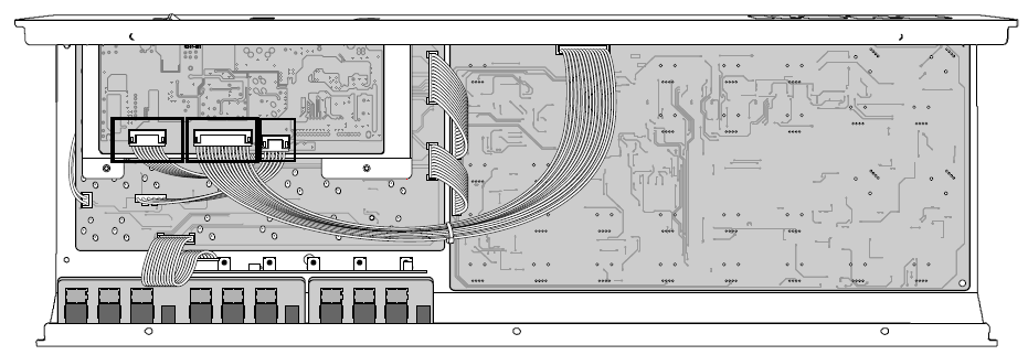 12. Připojení tištěného spoje s konektory na zadním panelu, do spodního panelu šroubem (B) Upozornění: Dbejte, abyste nepoškodili kabel během sestavení. Šroub (B) 13.