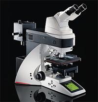 Zařízení / Pomůcky dutý vrták (viz. obr. 2) pryskyřice Technovid 4004 rotační mikrotom Leica RM 2265 (viz. obr. 3) světelný mikroskop s polarizačními filtry (viz. obr. 5) mikrotvrdoměr Qness Q30A (viz.