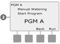 Manuální spuštění programu (Start Program Manually) Otočte přepínač na pozici Manual Watering (manuální zavlažování). Objeví se obrazovka Manual Watering.