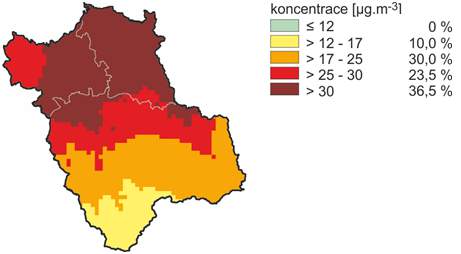 Obrázek 33: Průměrné roční koncentrace PM 2,5 na měřicích lokalitách, aglomerace CZ08A OV/KA/FM, 2003 2012 Dle prostorového zobrazení měřených koncentrací v roce 2011 je nadlimitními koncentracemi PM