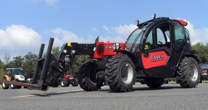 Prezentace novinek Ve znamení efektivního zemědělství Nové traktory, nové motory Efficient Power, traktory CVX od 110 do 370 koní.