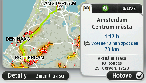 Chcete-li změnit trasu, například cestovat přes určité místo, nebo vybrat nový cíl, poklepejte na možnost Změnit trasu.