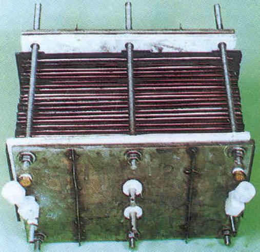 phosphoric acid fuel cells), jejichž