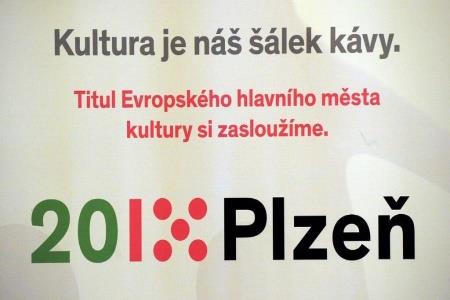 Přípravy probíhaly už od roku 2008 a v roce 2010 Plzeň vyhrála tzv. kandidaturu. O kandidaturu v České republice soutěžila 4 města, a když to porovnáme třeba s Itálií, tam soutěžilo okolo 20 měst.