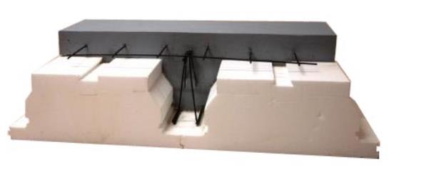 Monolitické železobetonové stropy žebrové vložkové Pro vytvoření ztraceného bednění se používá lehkých výplňových