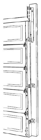 Vertikální kolejnice je mírně nakloněná směrem dovnitř. To způsobí, že když se vrata otvírají, tak se současně vzdalují od vnitřní stěny a nedojde k jejich poškození.