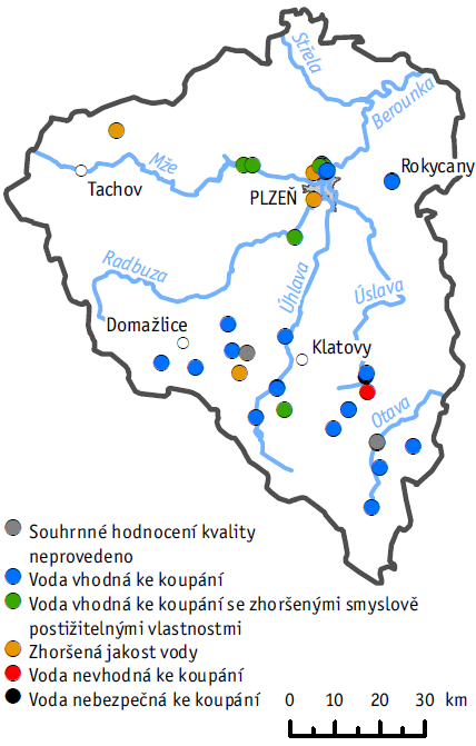 3 Voda 3.1 Jakost vody V Plzeňském kraji byla v období 2013 2014 jakost vody ve vodních tocích klasifikována nejčastěji III. třídou. Střední tok Úhlavy a dolní tok Úslavy byl hodnocen IV. třídou (Obr.