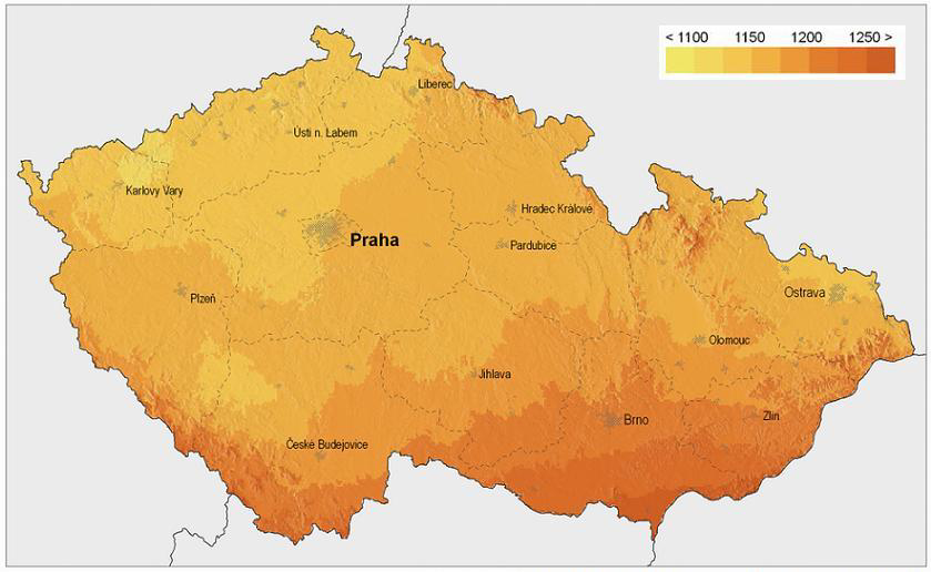 k jihovýchodu se zvyšují. Celková průměrná hodnota dosahuje 1460 hod/rok. Při zvýšené oblačnosti převládá záření difúzní, jehož intenzita je více než 10 krát nižší.