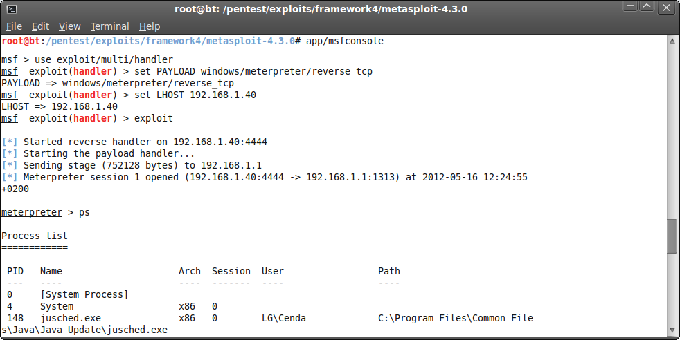 9. Testování bezpečnosti Obrázek 9.1: Access log zobrazující přístup uživatele nejprve z webové proxy a poté přímou cestou za použití JavaScriptu. 9.3 PDF exploit Jako další test je uvedeno zneužití chyby v programu Adobe PDF na čtení PDF souborů.