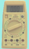 Voltmetr Voltmetr je elektrický přístroj, který měří velikosti elektrického napětí nebo úbytku napětí. Zakroužkuj zařízení, které není voltmetr.
