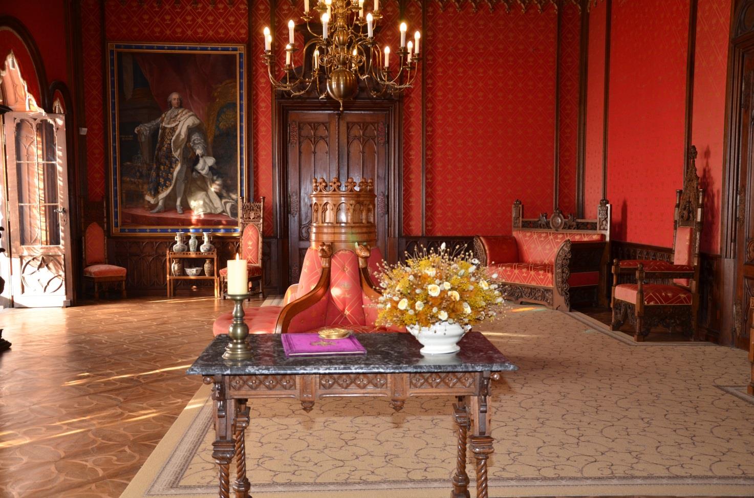 Královské apartmá Salon královského apartmá je součástí historické expozice.