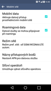 Zap./Vyp. internetu v ČR Internet zapnete/vypnete v záložce Sítě a to stisknutím vypínače na konci řádku Mobilní data. Zap./Vyp. internetu v zahraničí V záložce Sítě zvolíte Více.