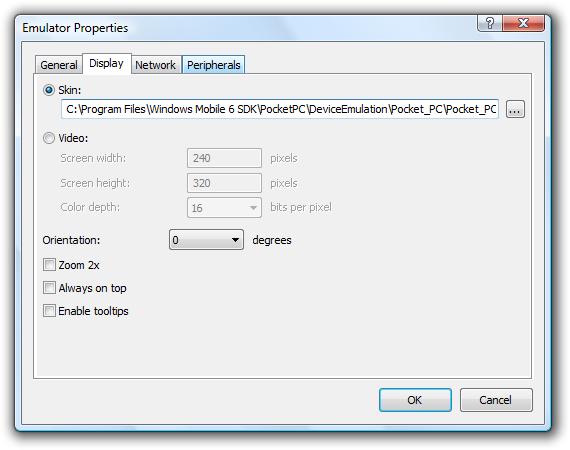Možnosti testování mobilních aplikací 8.1.2 Nastavení displeje Obrázek 8.1-2 - Dialogové okno se záložkou Nastavení displeje V nastavení displeje lze nastavit XML soubor s nadefinovaným skinem (Skin).