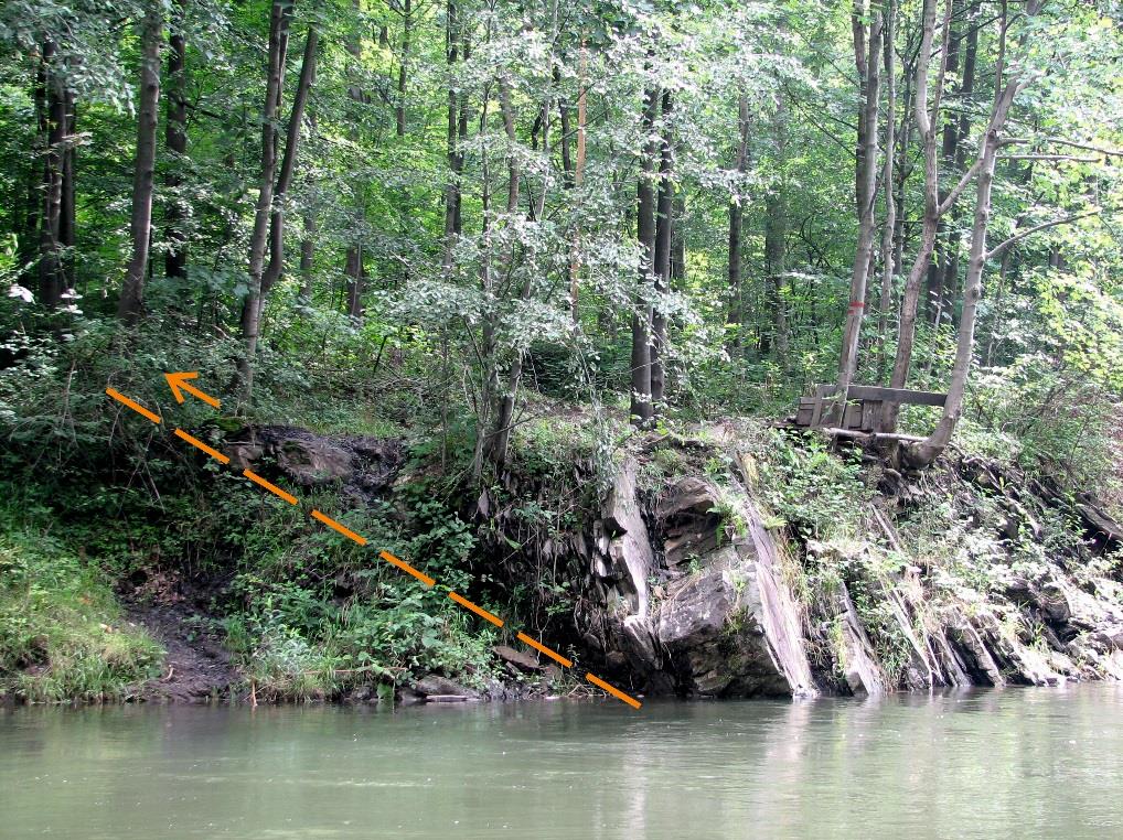 Mapa geologická Stručná geologie lokality Řeka Ostravice na tomto místě protéká přes několik příčných prahů a tvoří velikou kaskádu.