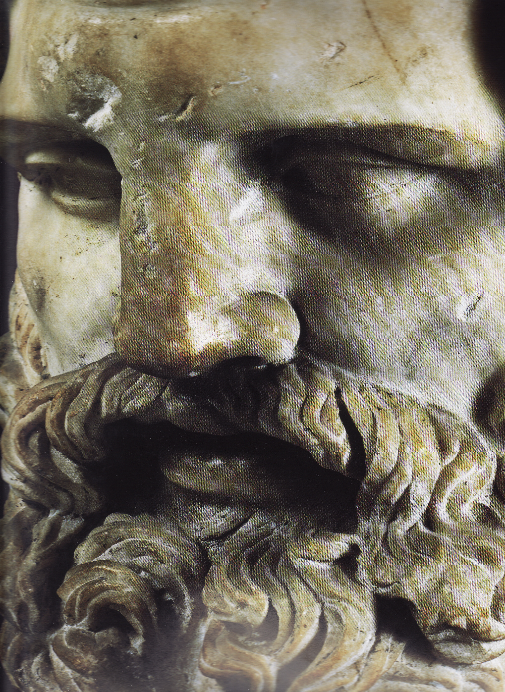 Obr. 17 Obličej mramorové sochy Jupitera