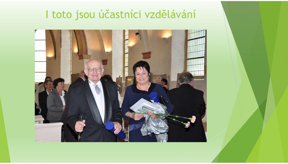 účastníci