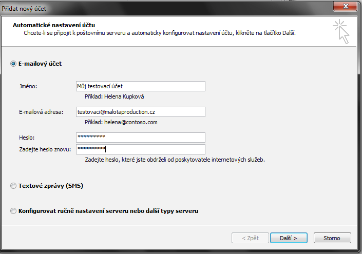 Nastavení účtu Vyplníme požadované údaje včetně našeho hesla a klikneme na Další >. Outlook se pokusí nám ulehčit práci a zkouší emailový server zjistit sám.