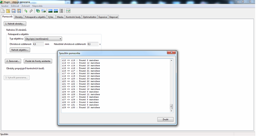 bodů se využívají soubory s příponou *.pto, tedy soubory daného projektu. Po skončení práce vyhledávače je možné si prohlédnout výsledné panorama a teoreticky použít nově zpřístupněné tlačítko 3.