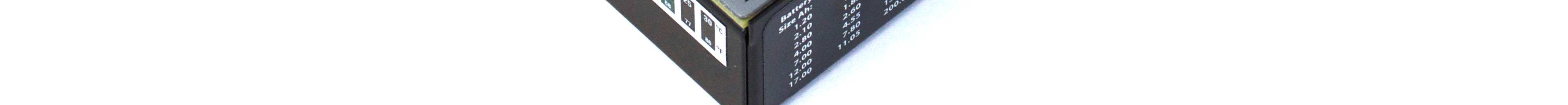 ACT CHROME Inteligentní tester 12V akumulátorů Návod k použití ADI Global Distribution Havránkova 33 619 00 BRNO Tel.: +420 543 558 111 Fax: +420 543 558 117 obchod.