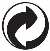 ZNAČKY POUŽITÉ NA PŘIJÍMAČI Logo přenosu digitálního signálu Toto logo informuje uživatele, že přijímač odpovídá standardům Digital Video Broadcasting. Logo CE.
