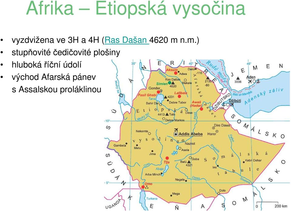 n.m.) stupňovité čedičovité plošiny