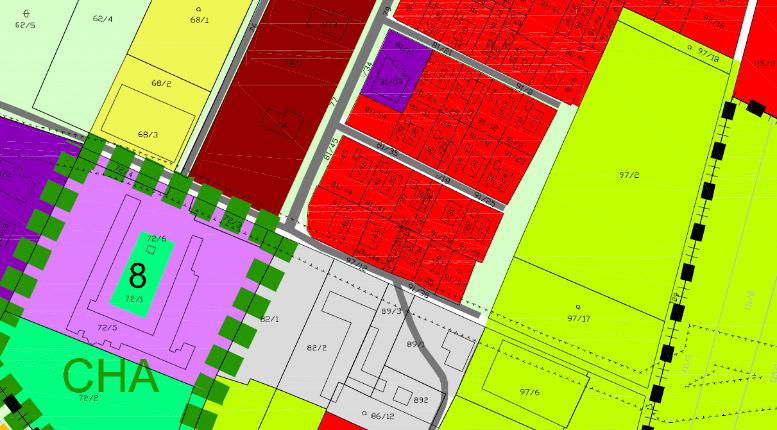 Pozemok parcelného čísla 81/42 o výmere 120 m2 evidovaný ako zastavené plochy a nádvoria so spôsobom využitia pozemok, na ktorom je postavená bytová budova označená súpisným číslom.