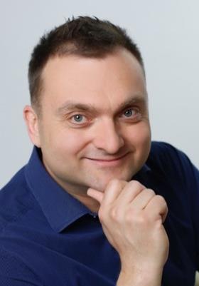 Lektor: Radek FUXA, kouč, mentor, konzultant a lektor v oblasti prodeje. Má více než dvacetileté zkušenosti v oblasti přímého prodeje a vyjednávání a je v této oblasti stále aktivní.