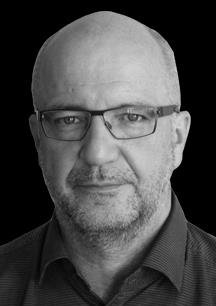 facilitátor a poradce, má pedagogicko - psychologické a ekonomické vzdělání, je majitelem vzdělávací společnosti Cena