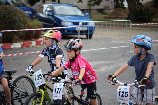 2. Organizační činnost Naše činnost se však nezaměřuje pouze na závodění, ale i na pořádání cyklistických akcí. Na konci května to byl 16.