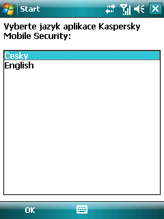 K A S P E R S K Y M O B I L E S E C U R I T Y 8. 0 3. Přečtěte si Licenční smlouvu (viz obrázek níže). Pokud se všemi podmínkami souhlasíte, stiskněte OK.