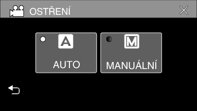 Záznam Manuální nastavení zaostření (FOCUS) Využijte toto nastavení, pokud zaostření v režimu Intelligent Auto není jasné nebo pokud potřebujete zaostřit manuálně 1 Zvolte režim manuálního záznamu 5