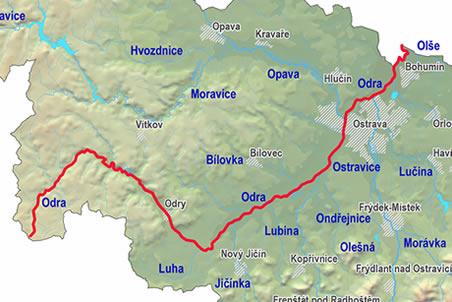 3.1.1 Přítoky Přímo do Odry na území ČR ústí celkem 9 přítoků. Jsou to Luha, Jičínka, Bílovka, Lubina, Ondřejnice, Porubka, Opava, Ostravice a Olše.