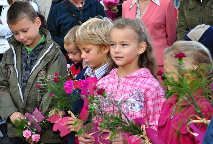 Výroční zpráva o činnosti za školní rok 2009/2010 a zpráva o hospodaření školy za rok 2009 Základní škola a Mateřská škola Nymburk,