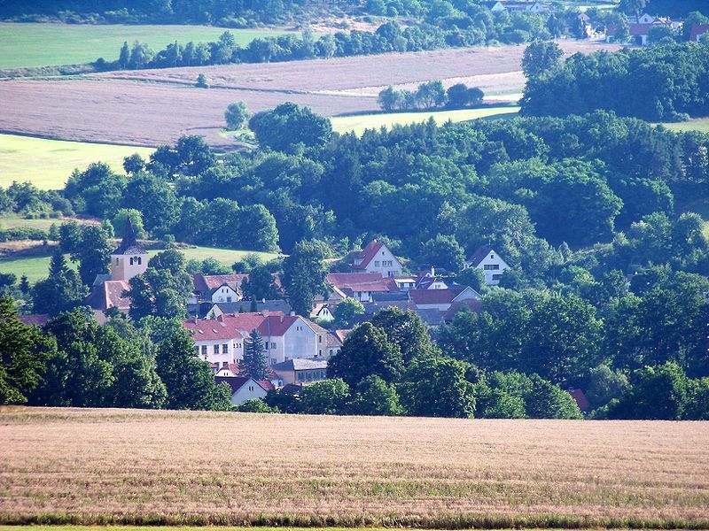 Majetek Diviše Černína byl zabaven a dostal se do vlastnictví Polyxeny z Lobkovic, která později panství odkázala svému synu Václavu z Lobkovic.