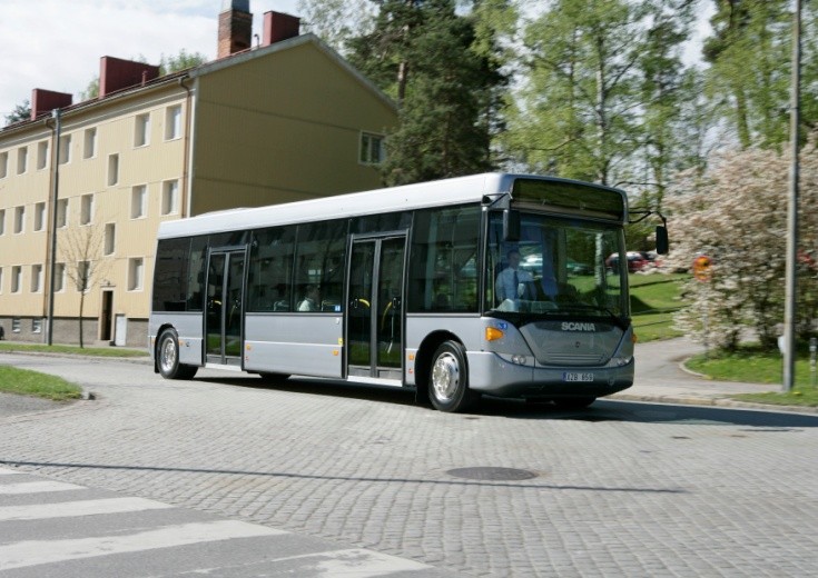 Obrázek 15 - Linkové Volvo 8900 v třínápravovém provedení (22) 3.3 Scania (23) Druhým severským producent, firma Scania má zastoupení v kategorii Bus řadou Citywide a Omnicity.