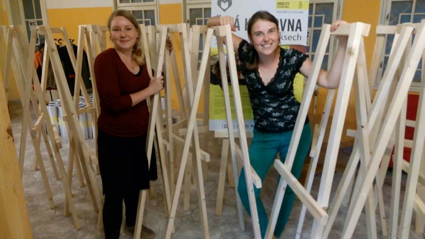 Fundraising - pokladnice Denča Trefilová - minigranty Děkujeme ze ně!