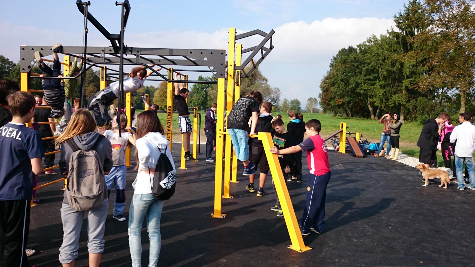 Městský park discgolfové hr ište workout park a in-line hr ište