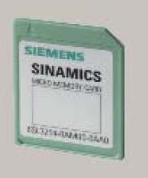 Použití karet SD/MMC u SINAMICS G120/120C/120P Použitelné karty MMC 6SL3254-0AM00-0AA0 formátovat jako FAT16 SD 6SL3054-4AG00-2AA0 formátovat jako FAT32 Lze použít i karty jiných výrobců a to bez