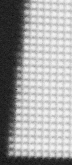 Na obrázku 77 jsou detaily zobrazení svislé černé čáry o šířce 1 pixel, při využití korekce lichoběžníkového zkreslení v rozsahu 3 %, 6 %, 9 %, 25 %, 50 % a 100 % u projektoru Philips cbright XG-1