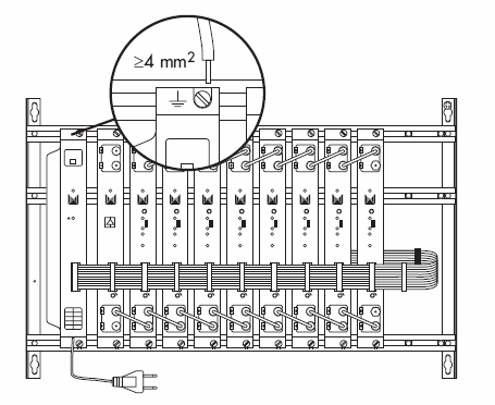 5. MECHANICKÁ INSTALACE: Pro mechanickou vestavbu lze použít montážní rám na zeď SP-226 (obr. 1), případně v kombinaci s překryvnou skříní CP-226 nebo CP-426 (obr.