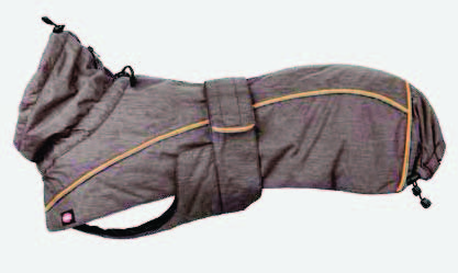 Obleček Obleček Prime se dvěma voděodolnými zipy: na krku pro připevnění vodítka, v zádové oblasti pro kombinaci s postrojem voděodolné díky zataveným švům a originálnímu povrchu Teflon větruodolné s