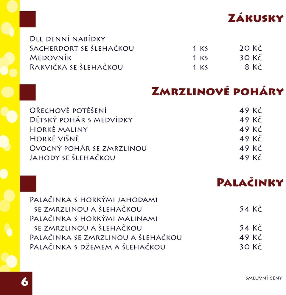 zmrzlinou Jahody se šlehačkou Palačinky Palačinka s horkými jahodami se zmrzlinou a šlehačkou Palačinka s