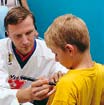 DETSKÝ DC A FC Tenis = zdravie i zábava Projekt rozvoja detského tenisu, ktorý s podporou Nadácie SPP organizuje a zabezpečuje Slovenský tenisový z väz, vstupuje do tretieho ročníka Hlavným cieľom