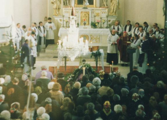 Pan biskup Otčenášek v Čechticích Pan biskup